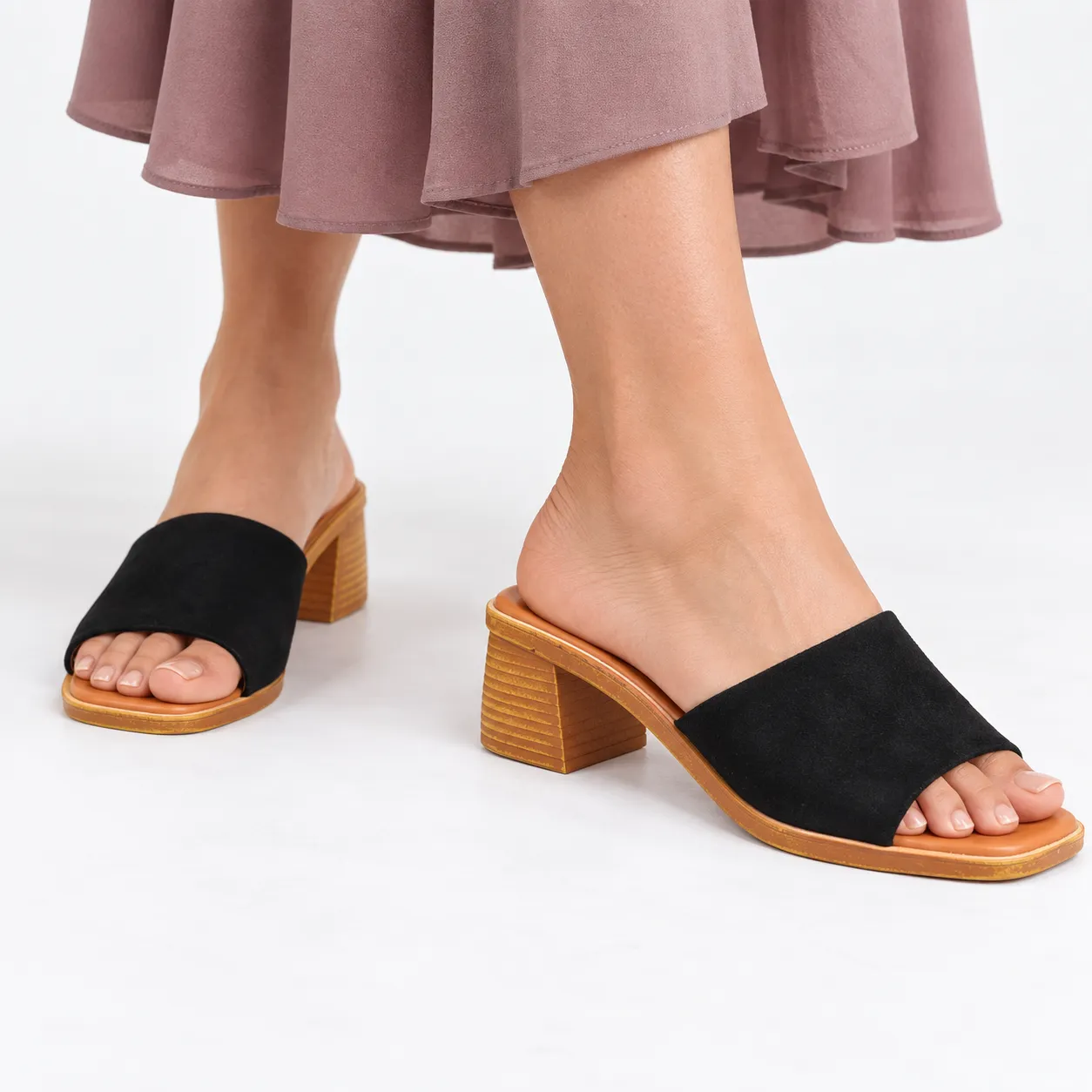 Sandale a demi talon pour femme 500-25 noir daim