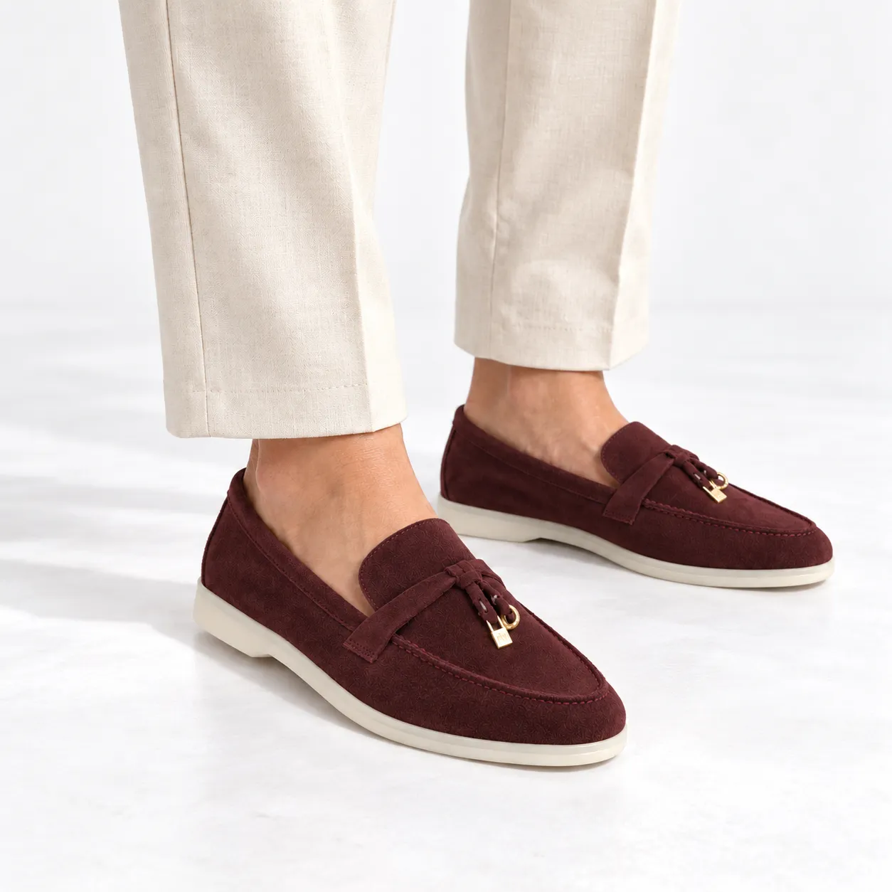 Mocassin pour femme ER-1 bordeaux cuir velours  miniature